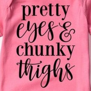 pretty eyes & chunky thighs kids shirt